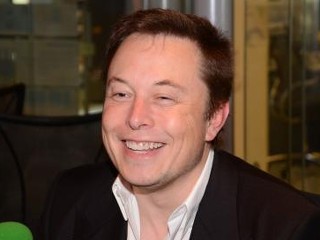 Mobil Otonom Tesla Lahir 2020