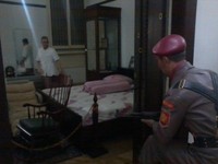 Jenderal AH Nasution berhasil meloloskan diri dengan cara memanjat tembok rumah, kemudian melompat ke Kedutaan Irak di samping rumahnya. Meski harus mengalami patah pergelangan kaki, Pak Nas selamat (Wahyu/detikTravel)