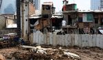 Pemasangan Turap Kali Krukut