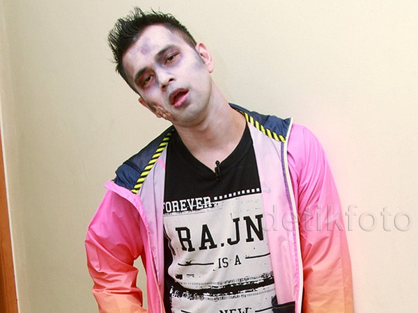 Hiii... Seram! Raffi Ahmad Jadi Zombie