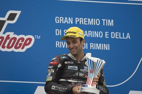 Rabat Mundur, Johann Zarco Rebut Gelar Juara Dunia Moto2