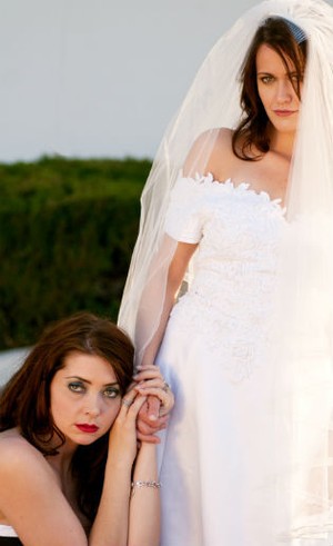 Curhat Para Jomblo yang Galau karena Ditinggal Teman Menikah