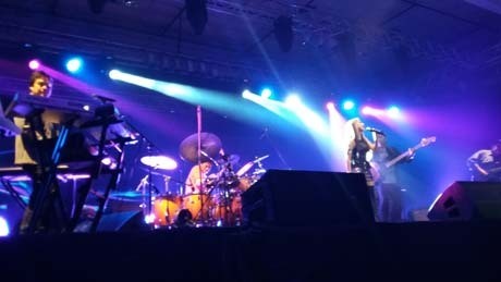 Penampilan Gemilang Krakatau Reunion Buka Economics Jazz 2015