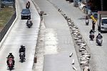 Jalan Raya Kembangan Diperbaiki