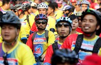     Wakil Gubernur DKI Jakarta, Djarot Syaiful Hidayat,, didampingi Marketing Director Indomarco Prismatama, Wiwiek Yusuf melepas ratusan peserta.    Lomba ini untuk mempererat hubungan loyalitas konsumen terhadap Indomaret, serta mengingatkan pola hidup yang sehat pada para peserta.
