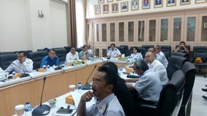 Bahas LRT, Ahli Kereta Hingga BUMN Kumpul di Kemenhub