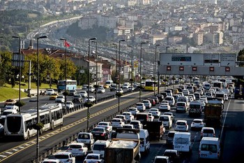 Kalau ini kemacetan di Istanbul, Turki. (istimewa/gettyimages/detikcom)