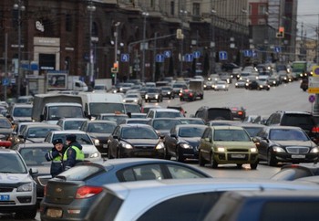 Meski kelihatannya tak separah Jakarta, kadang butuh waktu lama di Moskow untuk menembus macet menuju tujuan. (istimewa/gettyimages/detikcom)