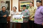 LAZIS-NU Terima Uang Zakat