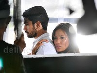 Tapi lelakinya berubah, dulunya indah dan dekat lalu semuanya jadi datar. Tapi sang Hawa selalu mencintai Adam, ujar Shanty tentang konsep video klipnya. Pool/Noel/detikFoto.