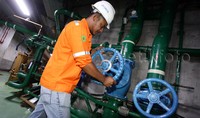 Dan energi per tahun sebesar 1. 428 juta kilowatt.