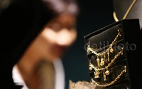 Pelucuran sekaligus pameran Koleksi Terbaru Tulola Jewelry ini mengambil tema ‘Perempuan Dalam Bumi Manusia’. Pool/Lamhot Aritonang/detikFoto.
