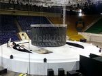 Persiapan Panggung 360 Derajat di Konser Glenn Fredly