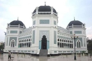 Horas! Akhir Pekan Melalak Seru di Medan