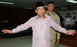 Sidang Vonis Fuad Amin Ditunda
