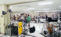 Suasana latihan jelang konser tunggal Glenn yang akan digelar pada Sabtu (17/10/2015) di Istora Senayan, Jakarta.