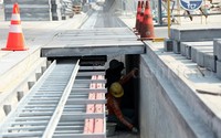 Pelabuhan seluas 32 ha ini ditargetkan akan selesai pada akhir tahun 2015.