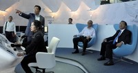Kemudian dilanjutkan dengan meninjau Bandung Command Center. Pool/Efrimal Bahri.