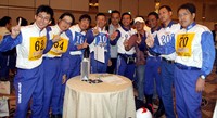 Suasana penuh keakraban antara peserta dari 10 negera sebelum pertandingan dimulai. Pool/Bagus kurniawan/detikFoto.
