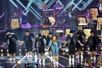 Konser Agnez tersebut diiringi Erwin Gutawa big band. Pool/Noel/detikFoto.