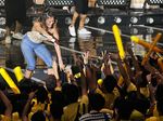 Konser Intim dan Penuh Energi Agnez MO