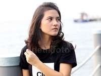 Ia juga terkadang sedikit merasa risih karena selalu dibuntuti.