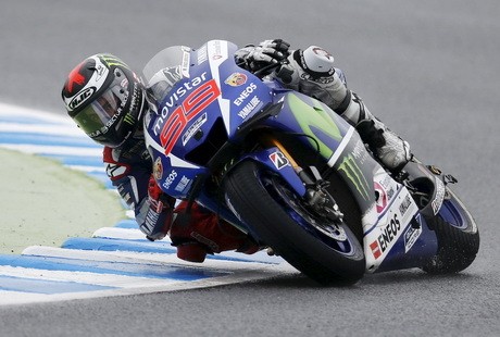 Lorenzo Kuasai Latihan Pertama