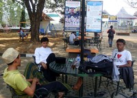 Para penumpang juga bisa bersantai di taman sambil menunggu bus yang akan ditumpanginya.