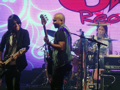 Muncul Tiba-tiba, Abdee Negara Sempurnakan Konser Slank Reog N Roll