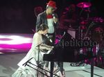 Meriahnya Konser Menanti Arah Glenn Fredly