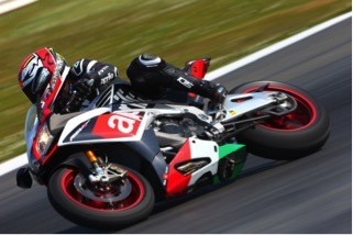 Si Legendaris Aprilia Resmi Hadir di Indonesia!