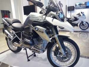 Jangkau Kelas Orang Kaya, Berapa Target Penjualan Moge BMW?