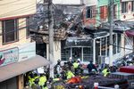 Pesawat Kecil Tabrak Toko Roti di Bogota