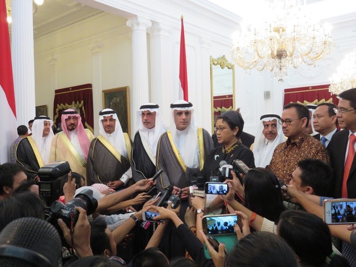 Bertemu Jokowi, Menlu Arab Saudi ingin Bangun Kilang Minyak di RI