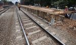 Peron Stasiun Tanjung Barat Diperpanjang