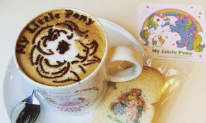 Wah, Lucunya Kafe Bertema My Little Pony di Jepang!