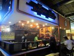 Mencicip Kelezatan Black Burger dan Black Noodle di Blackjack