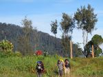 Pagi yang Bernuansa Magis di Pedalaman Papua