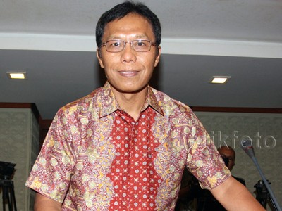 Victor Simanjuntak Bicara di Pansus Pelindo