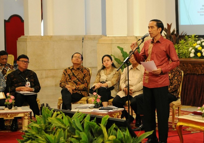 Jokowi ke Kepala Daerah: Fundamental Ekonomi RI Harus Dibalik Total