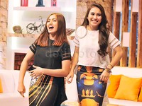 Ayu Ting Ting dan Jessica Iskandar, single and happy! Pool/Noel/detikFoto.