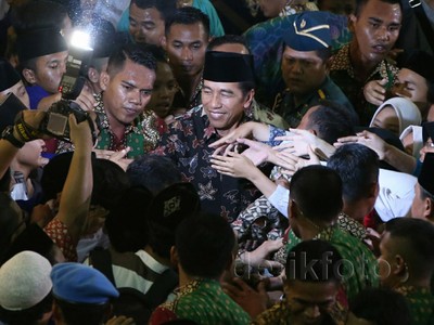 Jokowi Deklarasikan Hari Santri Nasional