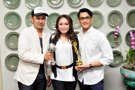 Makin Lengket, Afgan Anggap Rossa Kakak