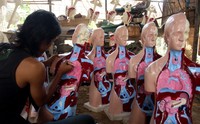 Proses pengecetan. Lamhot Aritonang/detikFoto.