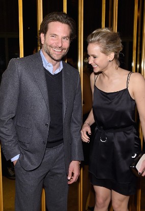 Kerap Dipasangakan di Film, Bradley Cooper Tak Mau Pacaran Betulan dengan J-Law