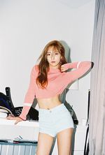 Pretty! Ini Foto Teaser Luna untuk Comeback f(x)