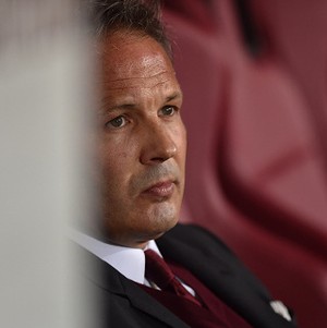 Posisi Mihajlovic Dikabarkan Terancam, Donadoni Buka Kans Latih Milan