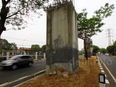 Tiang Monorel Akan Digunakan untuk LRT