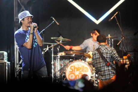 Sheila on 7 Paling Dinanti di Mandiri Karnaval 2015