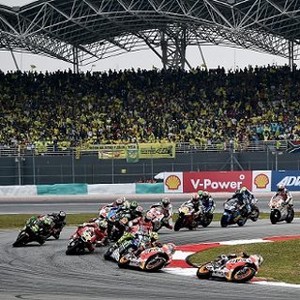 Pedrosa Kalahkan Lorenzo, Rossi vs Marquez Munculkan Insiden